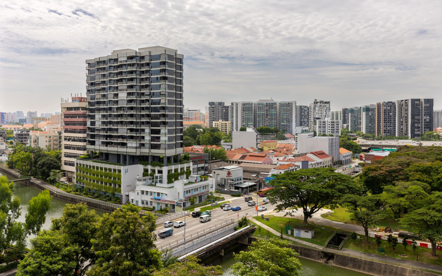Jui Residences Bags Landscape Award On Aesthetic And Social Impact